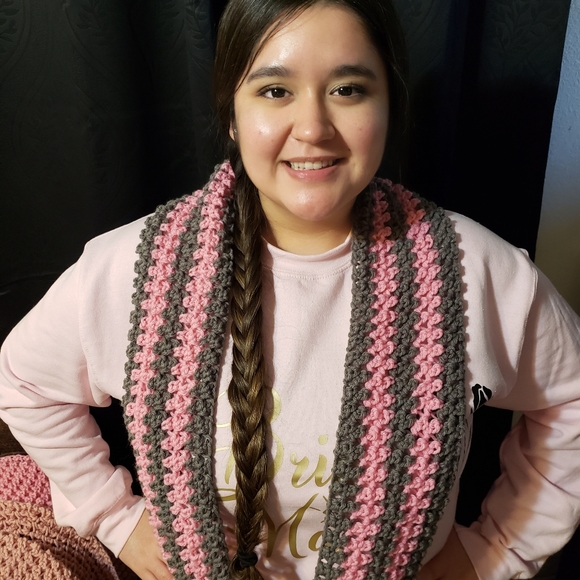 Crochet Infinitiy Scarf - Picture 9 of 12